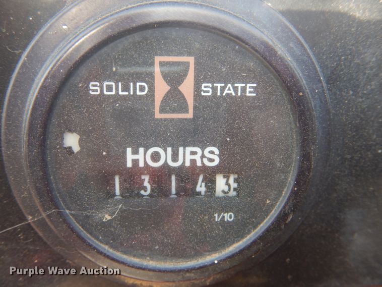 image for item FT9487 Ditch Witch SK750 compact utility loader