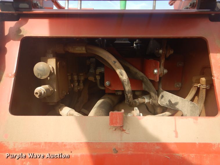 image for item FT9487 Ditch Witch SK750 compact utility loader