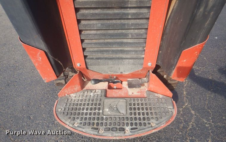 image for item FT9487 Ditch Witch SK750 compact utility loader