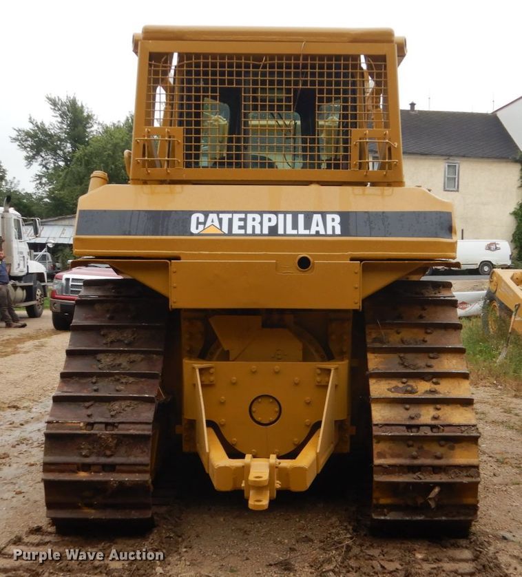image for item FU9499 1988 Caterpillar D6H dozer