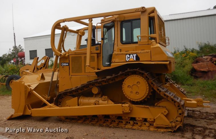 image for item FU9499 1988 Caterpillar D6H dozer
