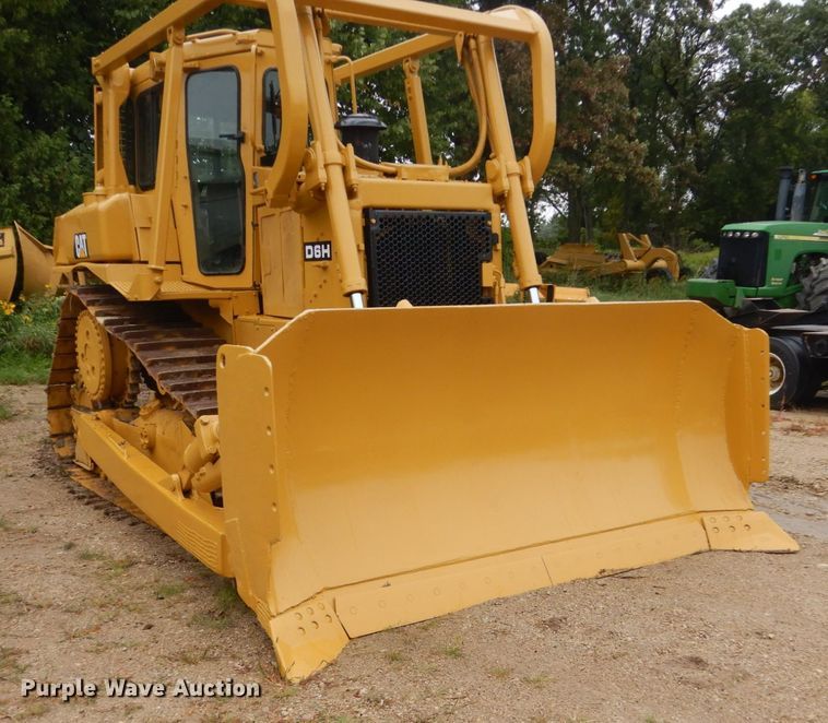 image for item FU9499 1988 Caterpillar D6H dozer