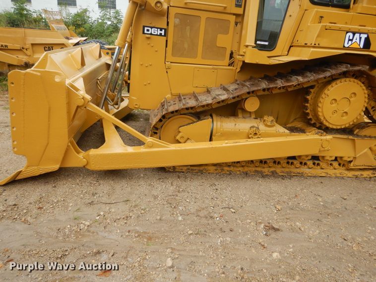 image for item FU9499 1988 Caterpillar D6H dozer