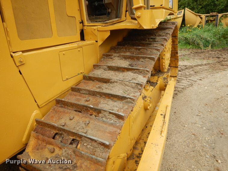 image for item FU9499 1988 Caterpillar D6H dozer