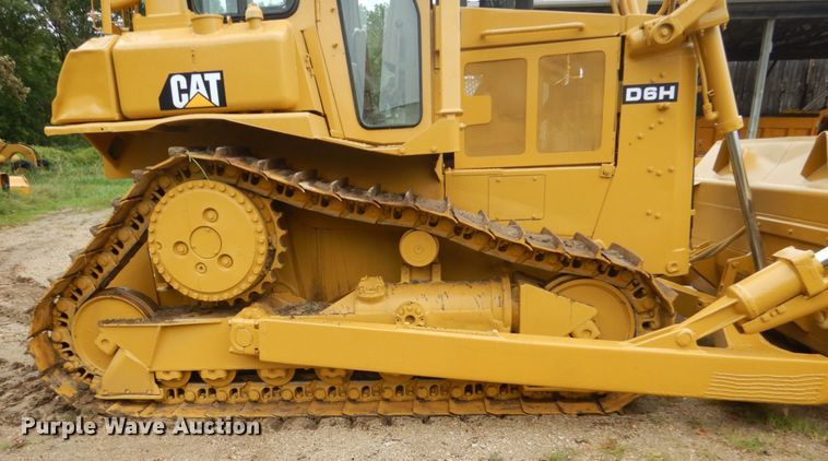 image for item FU9499 1988 Caterpillar D6H dozer