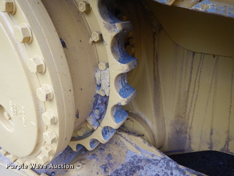 image for item FU9499 1988 Caterpillar D6H dozer