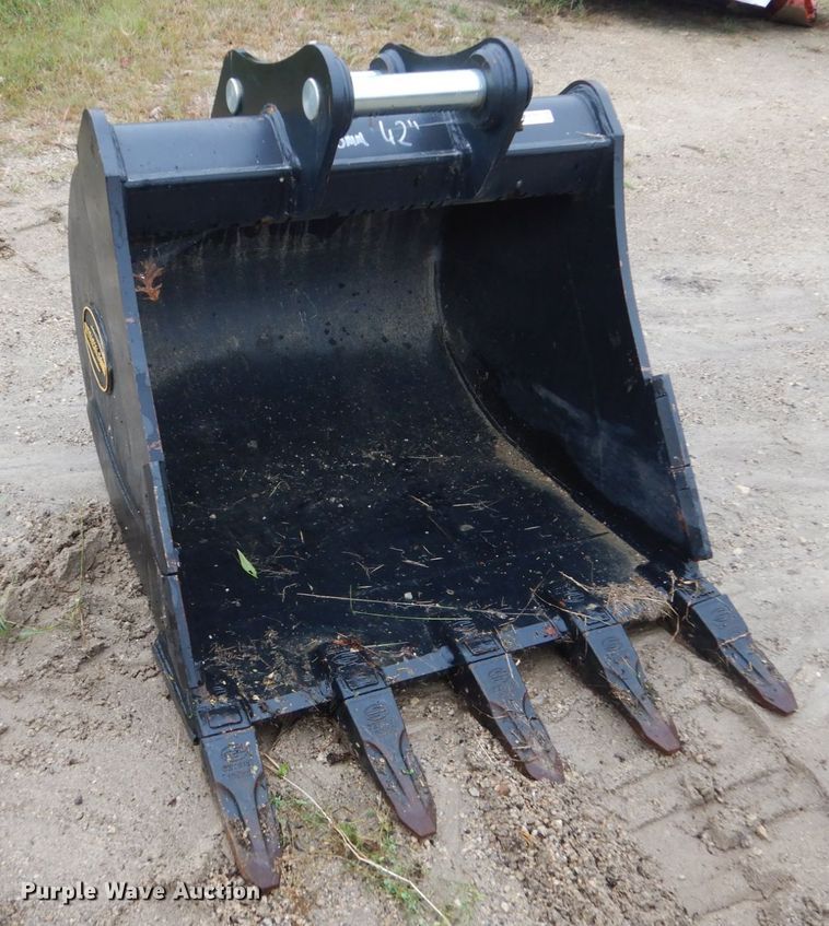 image for item FU9500 Strickland excavator bucket