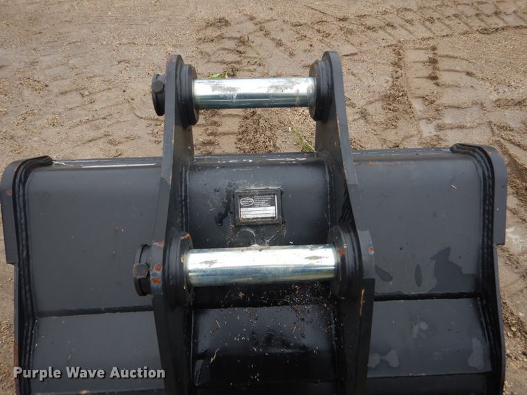 image for item FU9500 Strickland excavator bucket