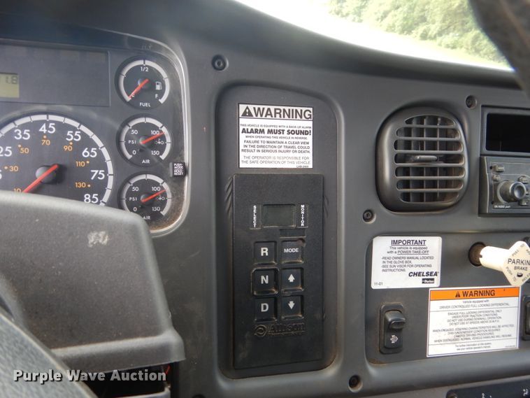 image for item FU9502 2007 Freightliner Business Class M2 dump truck