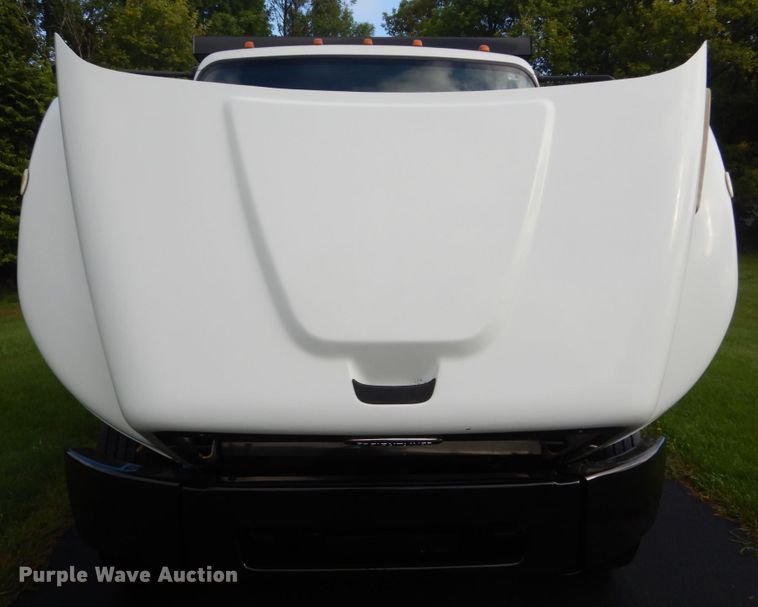 image for item FU9502 2007 Freightliner Business Class M2 dump truck