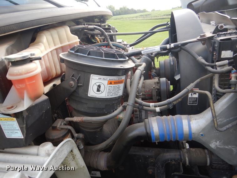 image for item FU9502 2007 Freightliner Business Class M2 dump truck