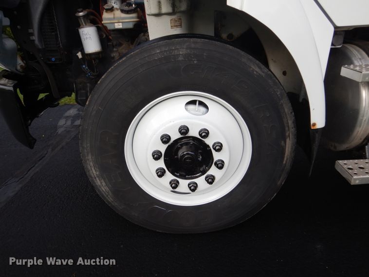 image for item FU9502 2007 Freightliner Business Class M2 dump truck