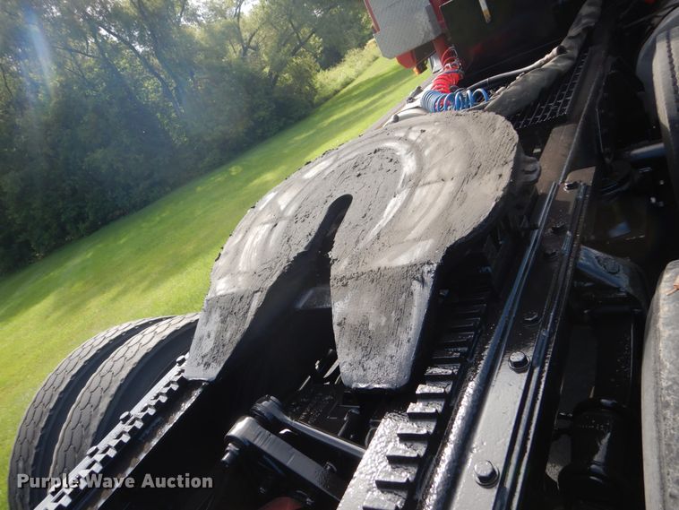 image for item FU9503 1996 Mack CL713 semi truck