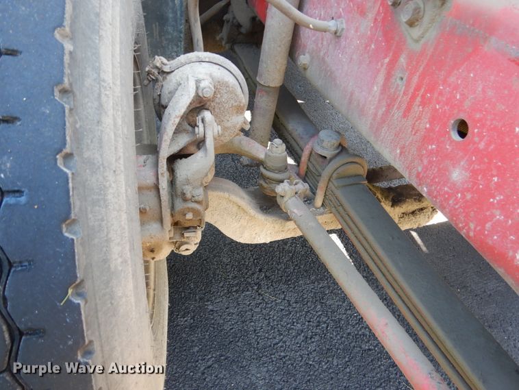 image for item FU9503 1996 Mack CL713 semi truck