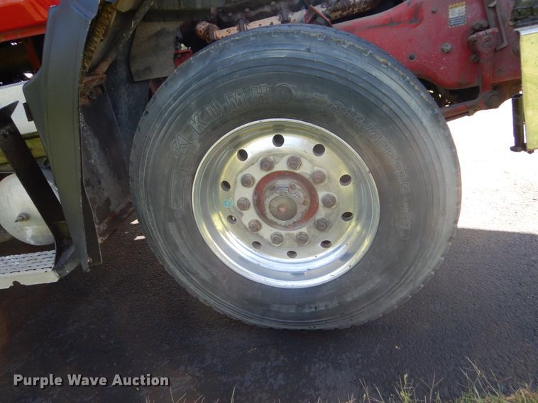 image for item FU9503 1996 Mack CL713 semi truck