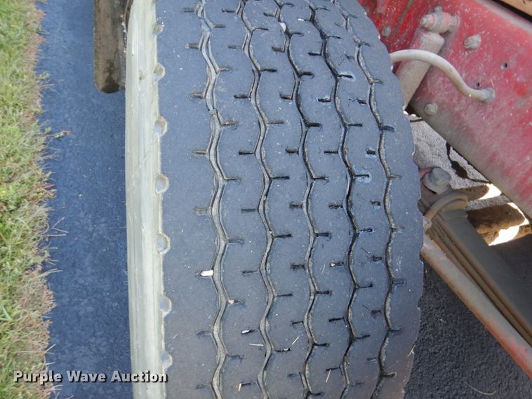 image for item FU9503 1996 Mack CL713 semi truck