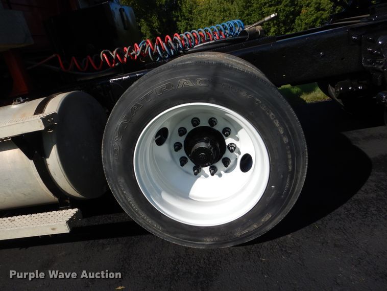 image for item FU9503 1996 Mack CL713 semi truck