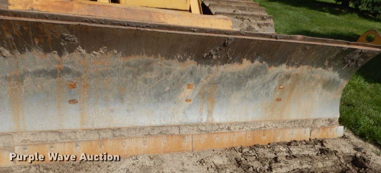 image for item FU9516 1987 Caterpillar D4H dozer