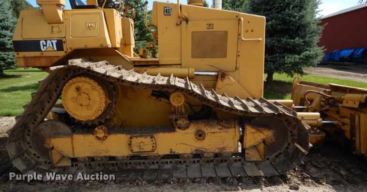 image for item FU9516 1987 Caterpillar D4H dozer