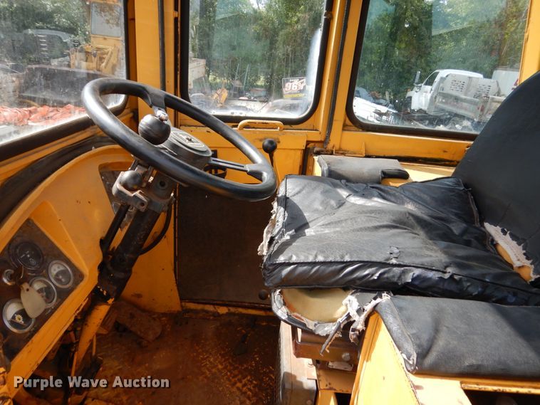 image for item FU9519 John Deere 544G wheel loader