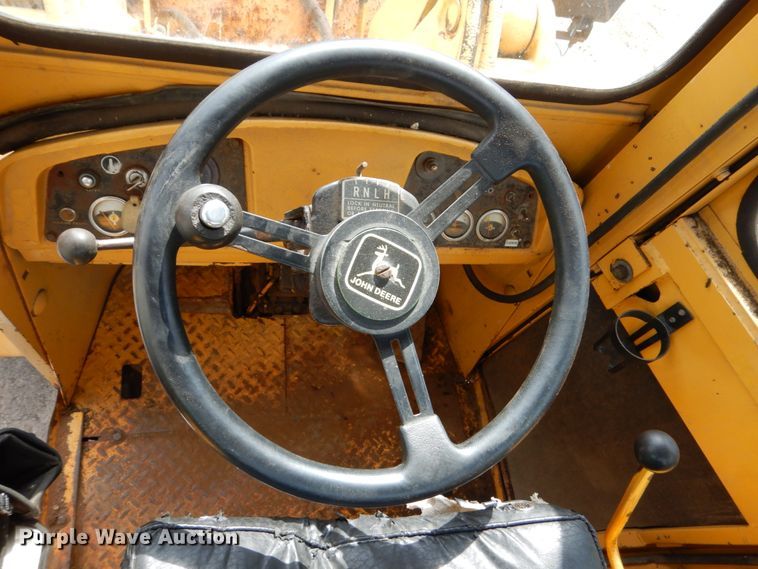 image for item FU9519 John Deere 544G wheel loader