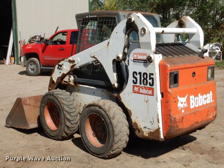 image for item FU9520 2006 Bobcat S185 skid steer