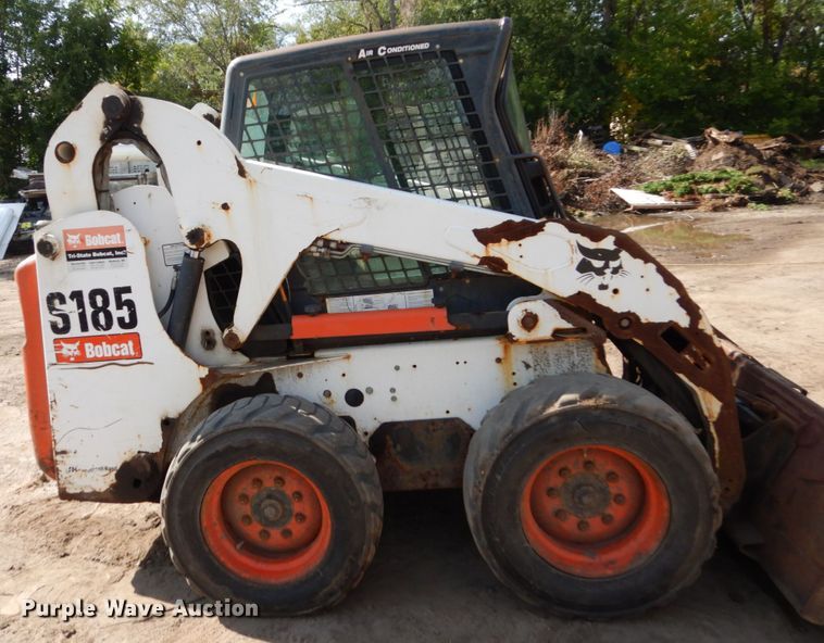 image for item FU9520 2006 Bobcat S185 skid steer