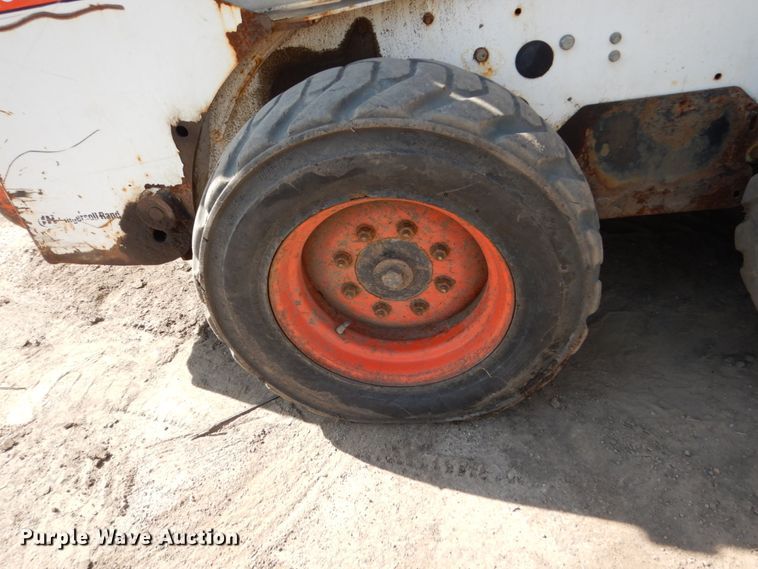 image for item FU9520 2006 Bobcat S185 skid steer