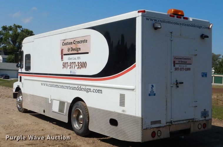 image for item FU9523 1989 Chevrolet FC P65 delivery truck