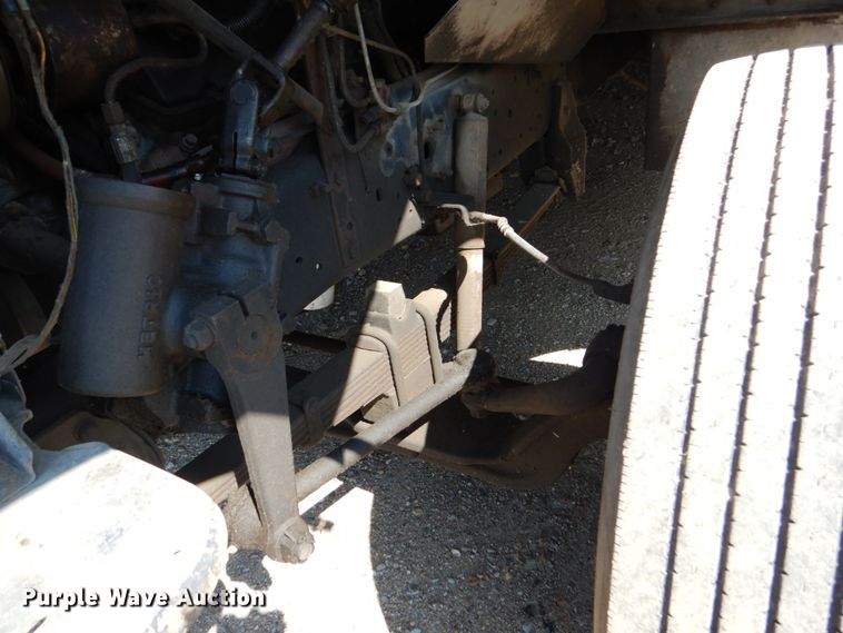 image for item FU9523 1989 Chevrolet FC P65 delivery truck