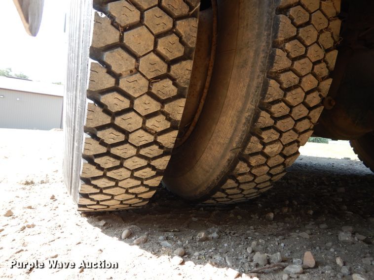 image for item FU9523 1989 Chevrolet FC P65 delivery truck