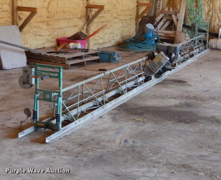 image for item FU9524 Multiquip screed