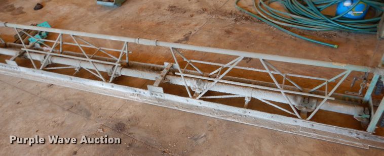 image for item FU9524 Multiquip screed