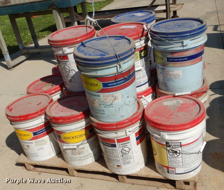 image for item FU9527 (3) pallets concrete color hardener and release