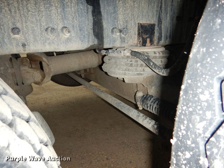 image for item FU9528 2007 Sterling L-Line dump truck