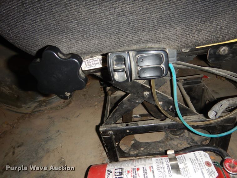 image for item FU9528 2007 Sterling L-Line dump truck