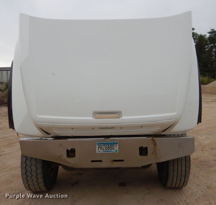 image for item FU9528 2007 Sterling L-Line dump truck