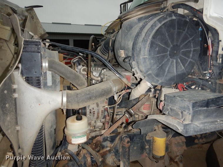 image for item FU9528 2007 Sterling L-Line dump truck