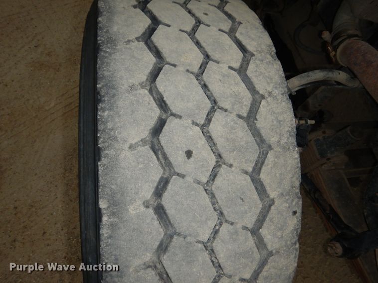 image for item FU9528 2007 Sterling L-Line dump truck