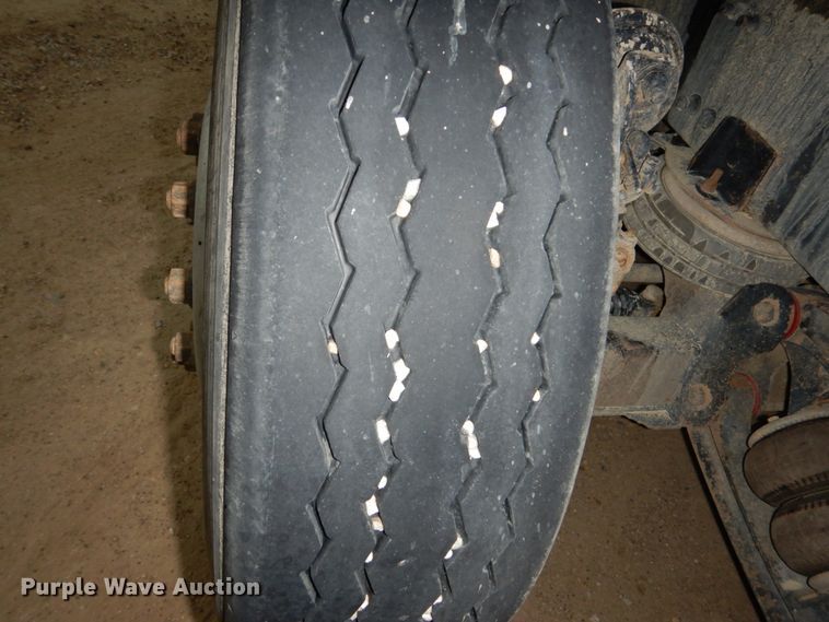 image for item FU9528 2007 Sterling L-Line dump truck