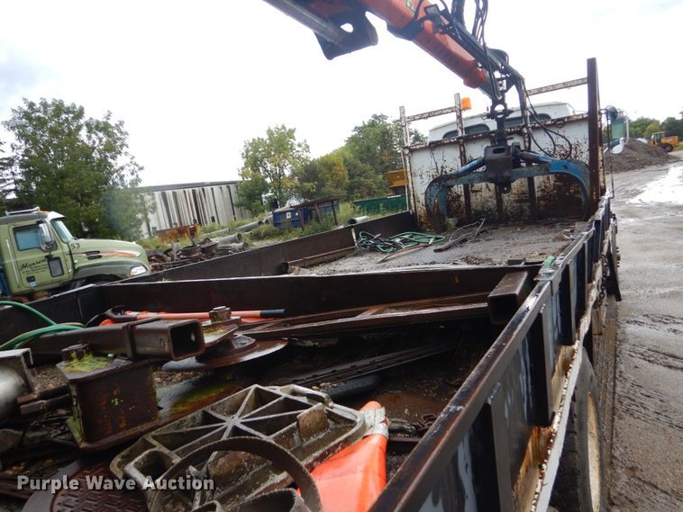 image for item FU9532 2004 Sterling L-Line crane truck