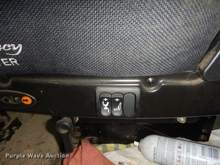 image for item FU9532 2004 Sterling L-Line crane truck