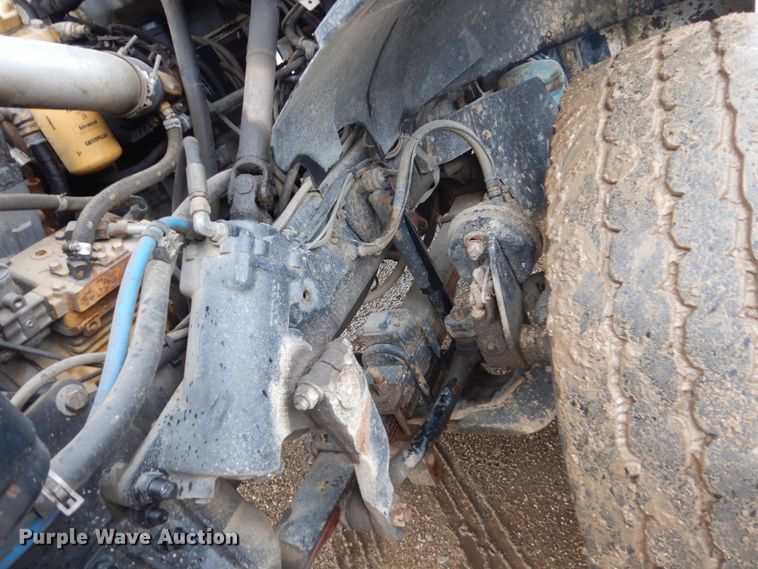 image for item FU9532 2004 Sterling L-Line crane truck