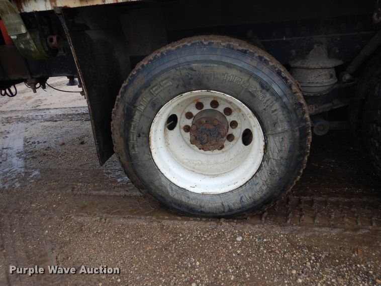 image for item FU9532 2004 Sterling L-Line crane truck