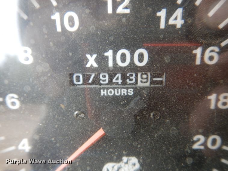 image for item FU9533 2000 Mack CH semi truck