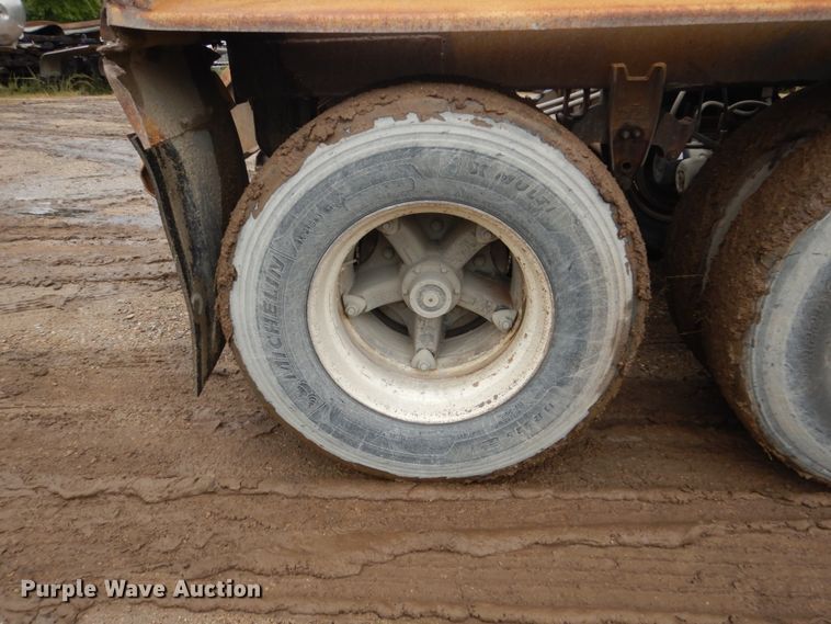 image for item FU9535 1984 Load King bottom dump trailer