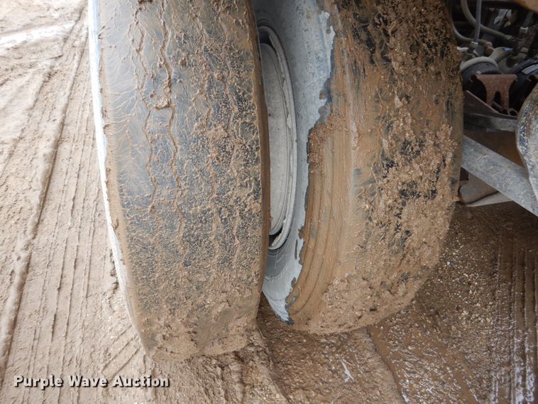 image for item FU9535 1984 Load King bottom dump trailer