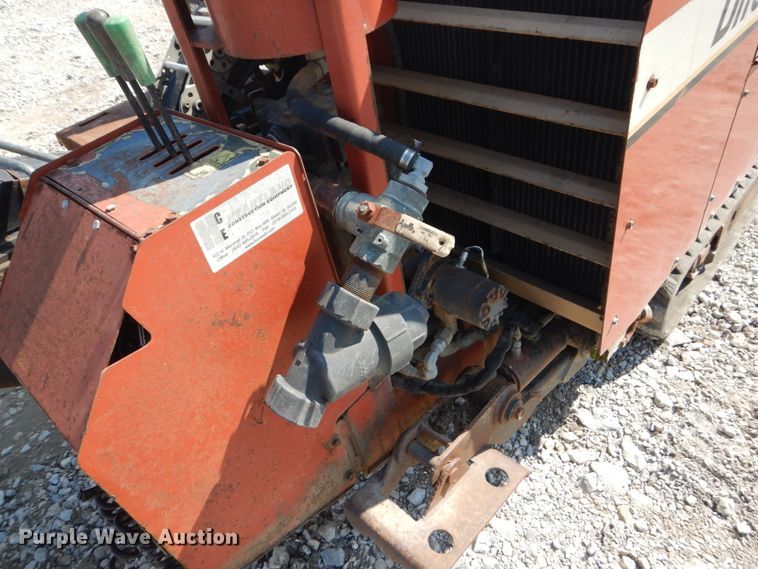 image for item FU9551 2001 Ditch Witch JT1720 directional boring unit
