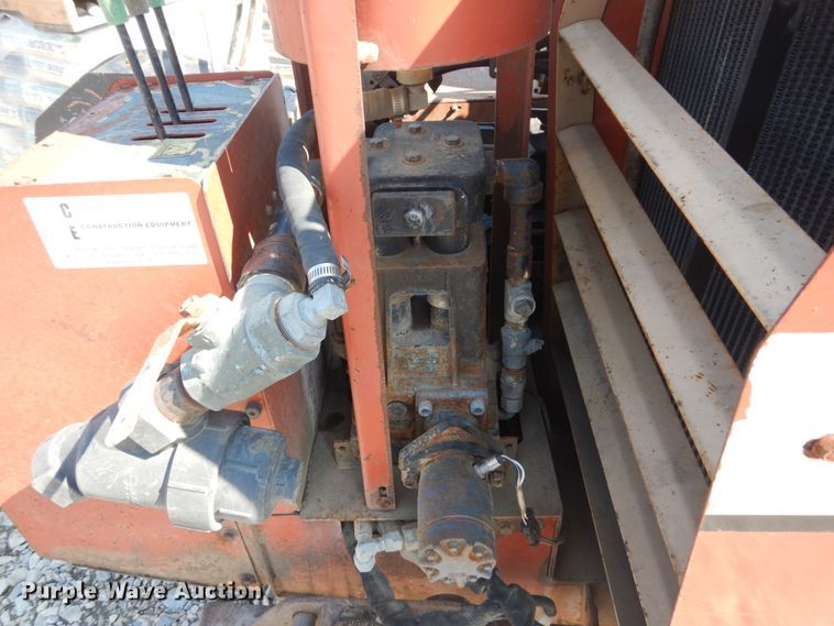 image for item FU9551 2001 Ditch Witch JT1720 directional boring unit