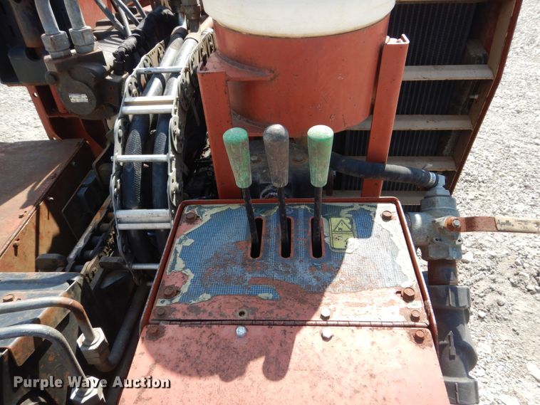 image for item FU9551 2001 Ditch Witch JT1720 directional boring unit